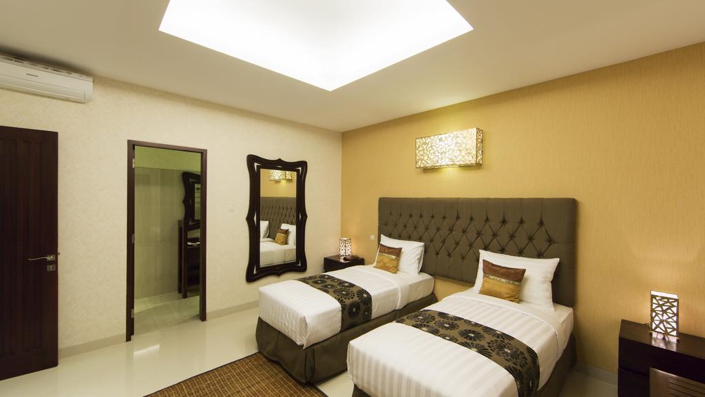 Flamingo Dewata Pool Villa Uluwatu Room photo